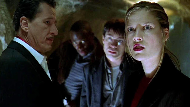 house on haunted hill image